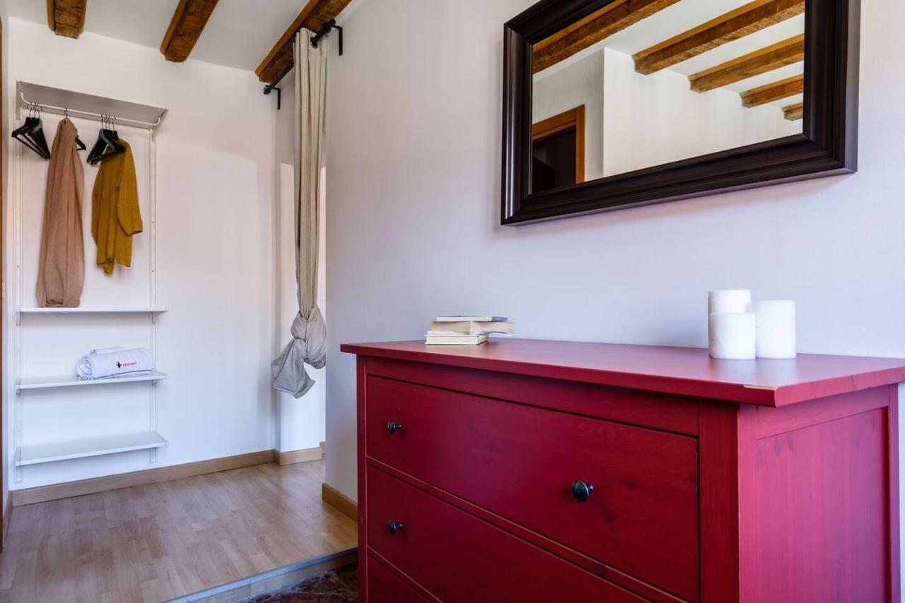Altido Cozy Apt For 4 Close To Basilica Di Sant'Ambrogio Mailand Exterior foto